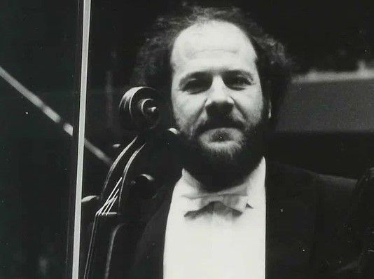 Мариинский театр посвятит концерт 80-летию со дня рождения виолончелиста Святослава Загурского